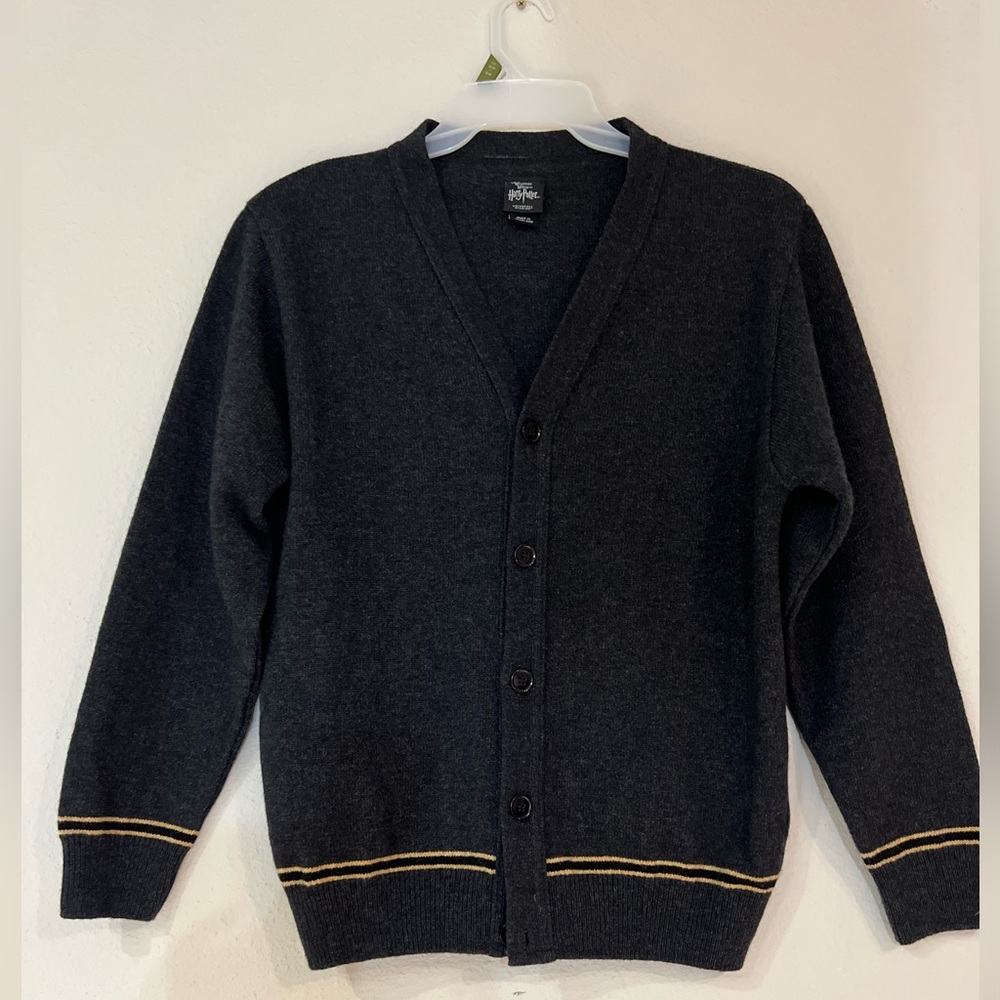 Authentic Hufflepuff Adult Cardigan SizeL Wizarding World Harry Potter Wool NWOT